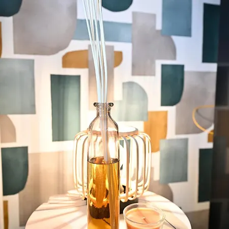 Lejlighed Cozy Steps From Metro Station Rom