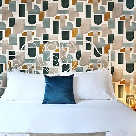 Cozy Steps From Metro Station Lejlighed Rom